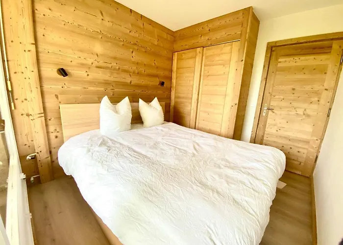 Lejlighed 3 Pieces A Megeve, Balcon, Cheminee - Fr-1-453-282 *